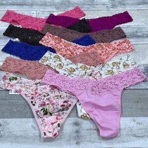 HANKY PANKY Signature Lace Original Rise Thong 10-Pack  Assorted Colors & Styles
